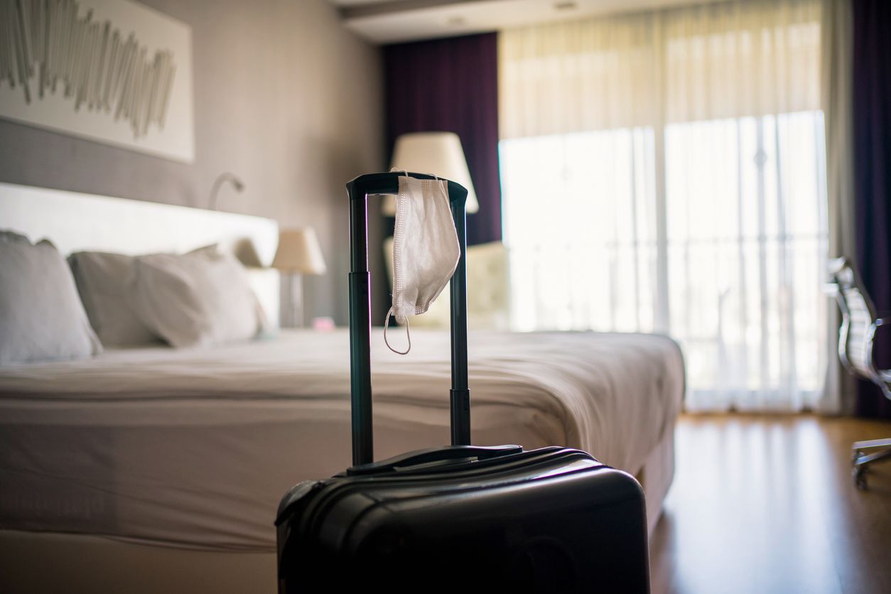 Berikut ini ada tiga kesalahan tamu hotel saat check out yang sering terjadi, mulai dari tidak cek tagihan hingga tak mengambalikan kunci kamar