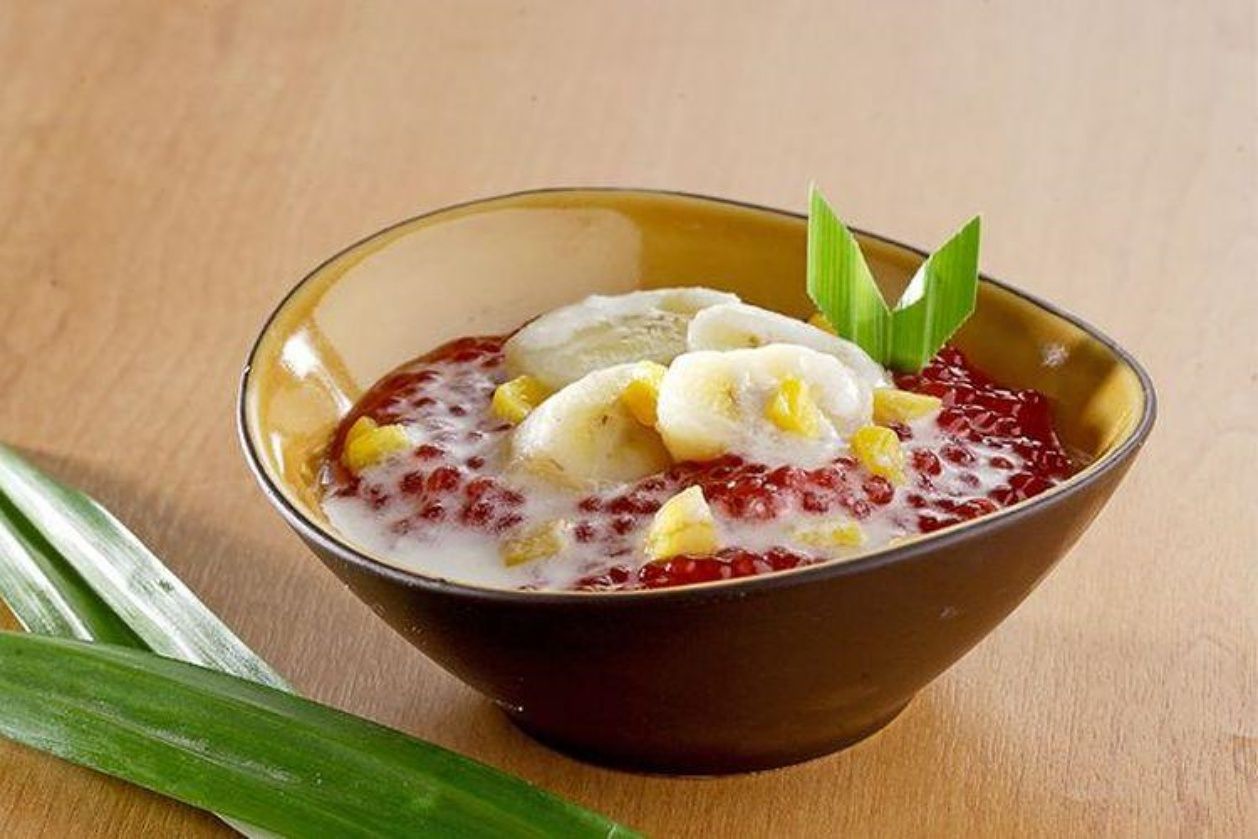Biasanya bubur mutiara dimasak dengan cara direbus selama 30 menit. Tenang, kita bisa membuatnya hanya dengan 12 menit, lho. Bagaimana caranya?