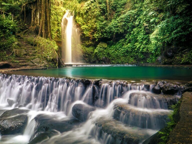 Kabupaten Kuningan di Jawa Barat menyimpan tempat wisata alam yang masih alami dan asri. Yuk, cari tahu!
