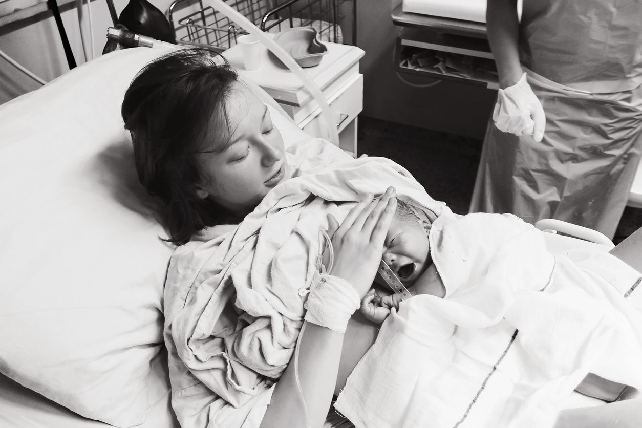 Mengenal masalah kesehatan reproduksi perempuan yakni endometritis postpartum, infeksi setelah melahirkan. Apa itu?