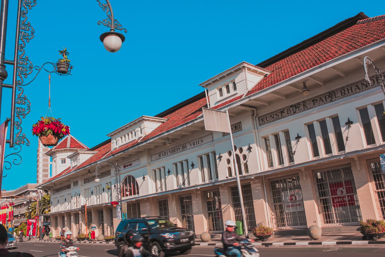 Menurut Google Trends Kota Kembang menjadi destinasi populer tahun 2021, yuk cari tahu rekomendasi wisata keluarga di Bandung