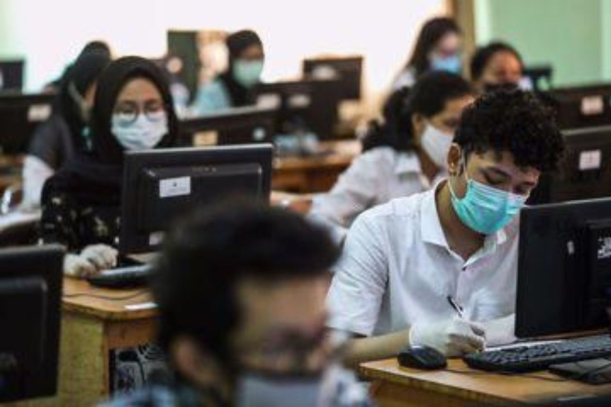 Berikut ini info SBMPTN yang perlu kamu tahu yakni 74 titik lokasi yang akan dijadikan Pusat UTBK 2022. Apakah kamu sudah tahu di mana saja?