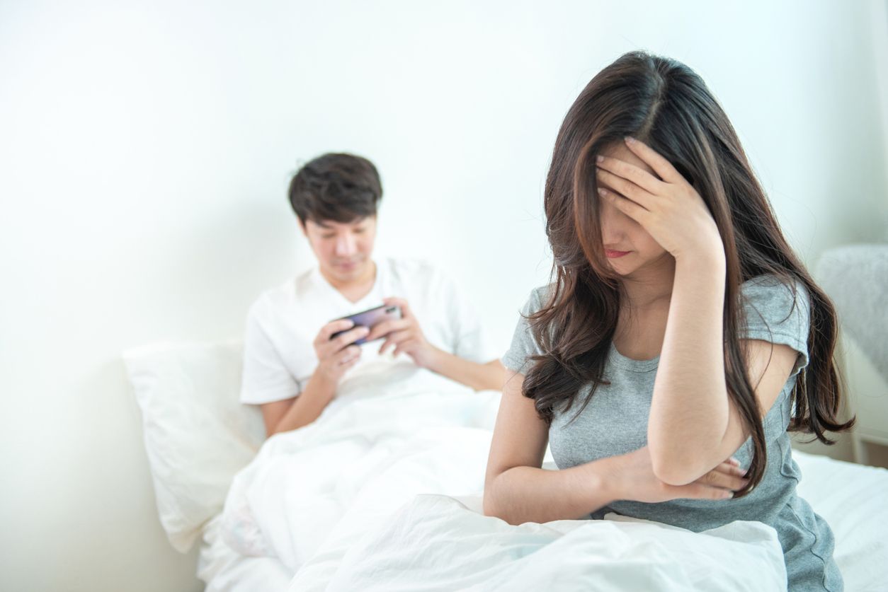 Setelah perempuan menikah, terdapat kebiasaan pasangan mungkin bikin jengkel. Simak tips menghadapinya!
