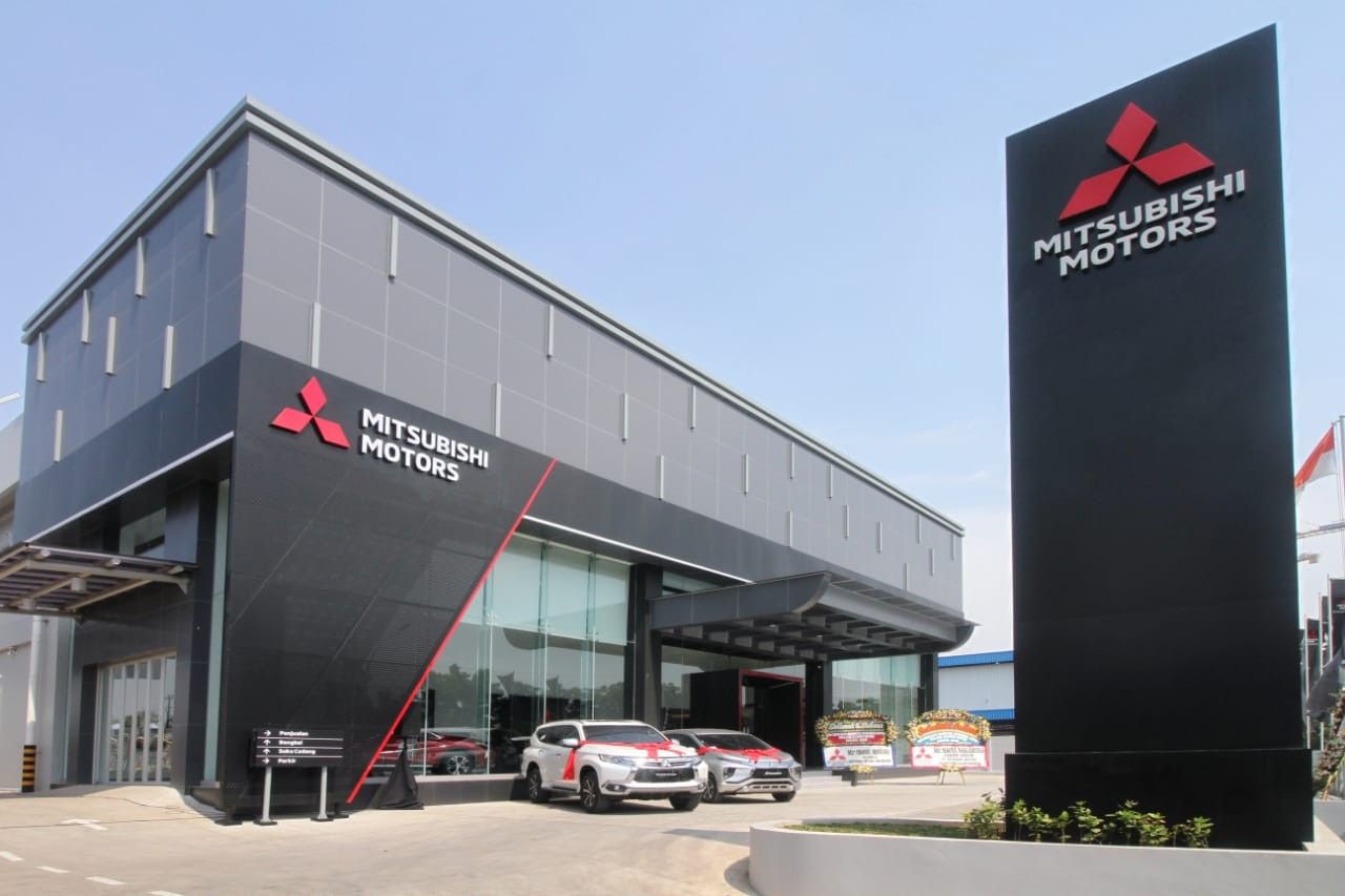 PT Mitsubishi Motors Krama Yudha Sales Indonesia (MMKSI) bagikan target tahun 2022, berikan layanan lebih baik bagi konsumen.