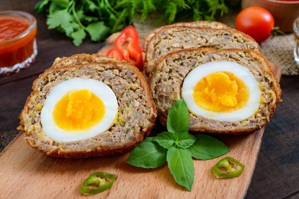  Kali ini tips hemat akan mengajarkan kamu cara membuat scotch egg di rumah, lho. Yuk, simak detailnya!