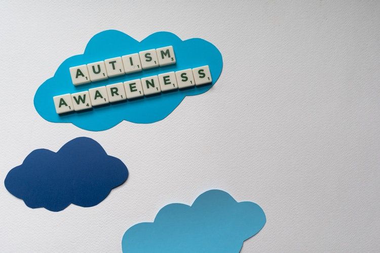 Gangguan spektrum autisme termasuk tantangan sosial, komunikasi, dan perilaku. Kenali jenis-jenis autisme yang pernah digunakan untuk diagnosis.