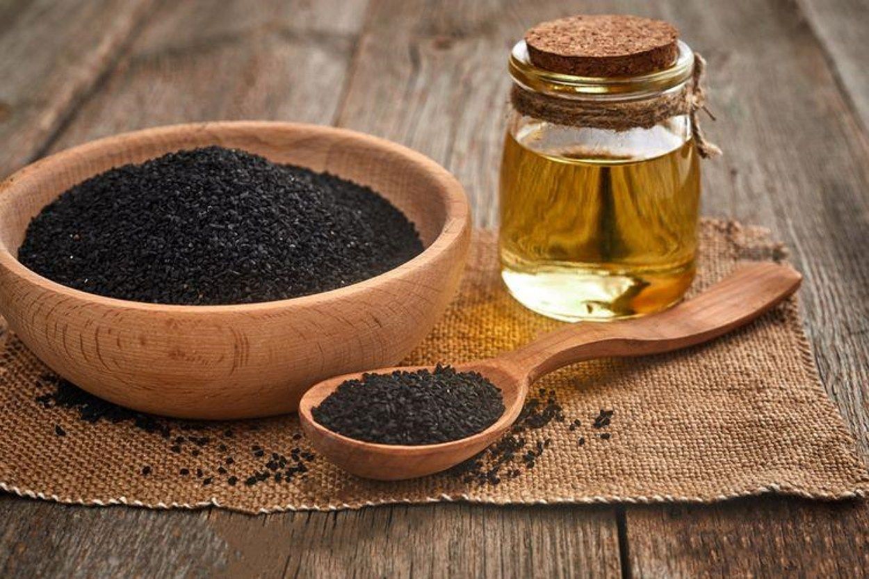 Habbatussauda menjadi salah satu bahan alami yang punya berbagai manfaat untuk kulit. Simak yuk apa saja manfaatnya berikut!