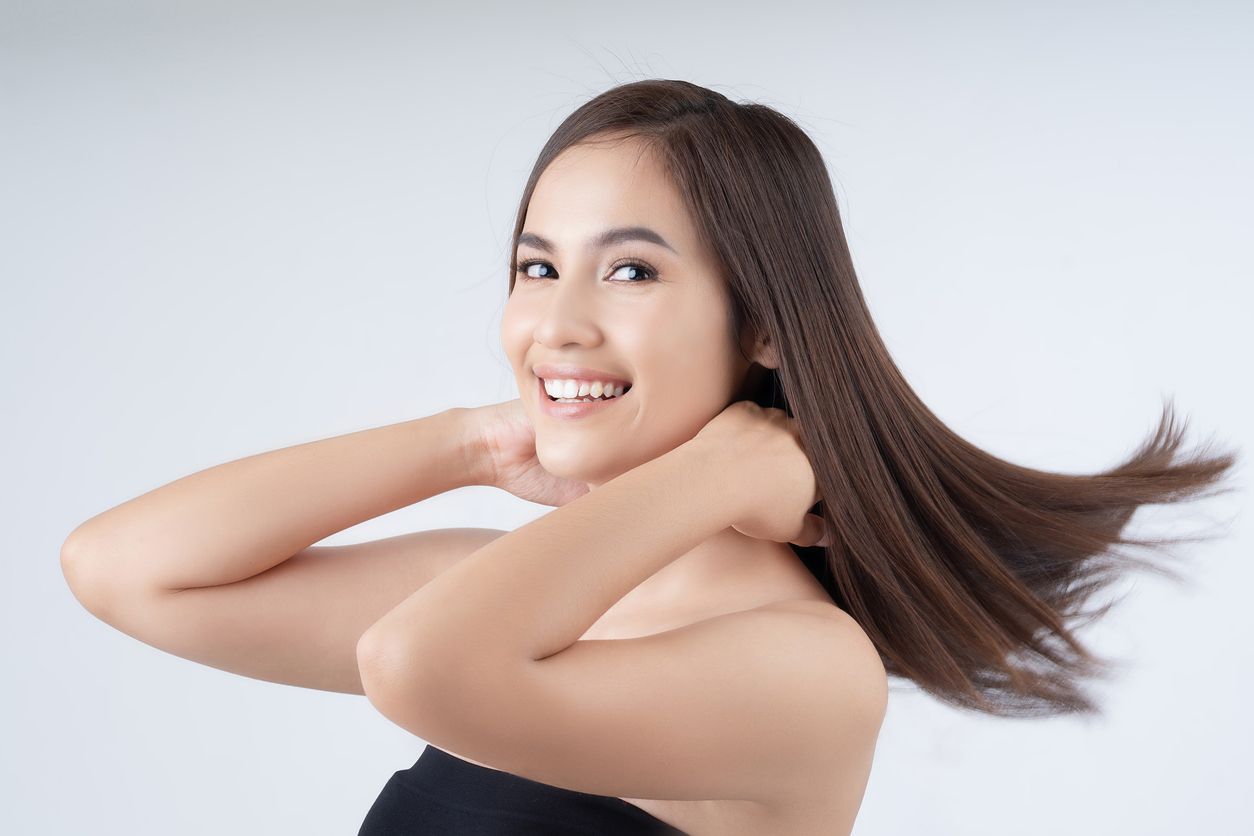 Tak hanya perut, kita juga harus merawat kesehatan kulit dan rambut selama menjalani ibadah puasa. Yuk, simak tips skincare viral di TikTok ini.