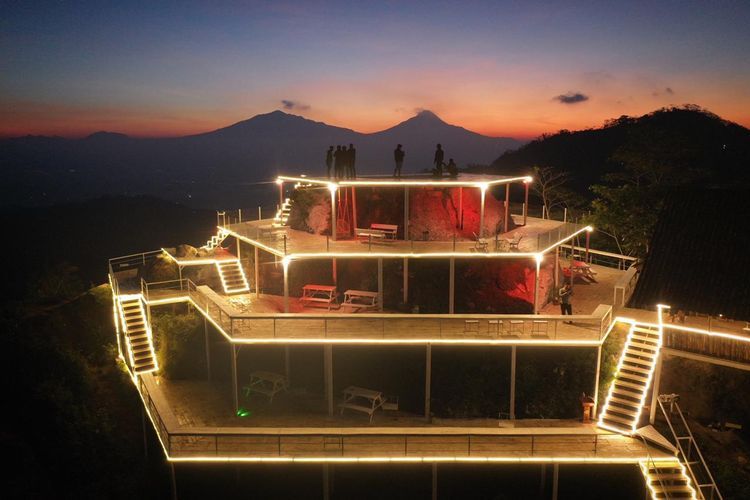 Berikut ini tiga hidden gem di Yogyakarta yang unik dan Instagramable, serta tentunya pas untuk jadi lokasi ngabuburit, simak selengkapnya