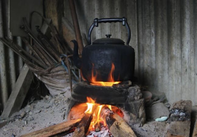 Dalam menyambut perayaan Hari Kartini, berikut beberapa peralatan dapur tradisional bernuansa Jawa yang bisa digunakan agar seperti Kartini.
