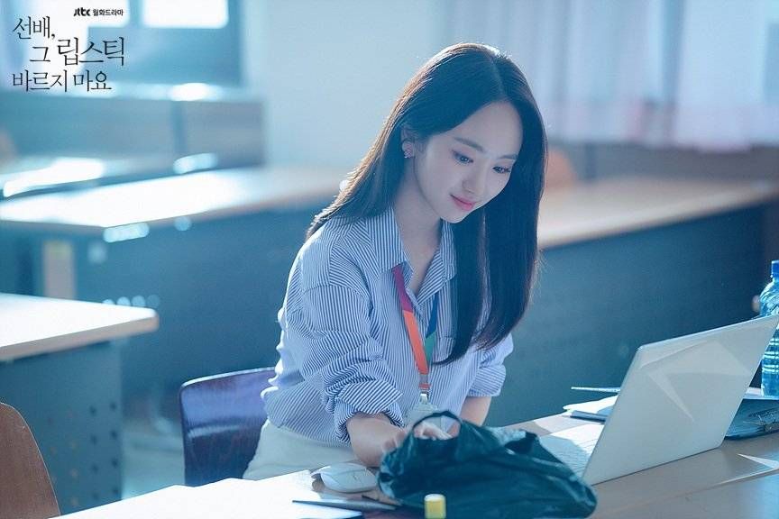Sederet karakter perempuan dengan pekerjaan unik di drama Korea? Salah satunya Shin Ha Ri di Business Proposal.