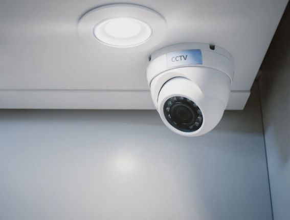 Akan memasang CCTV di dalam rumah? Perhatikan 3 area di dalam rumah ini yang harus terpantau oleh CCTV. Simak penjelasannya!