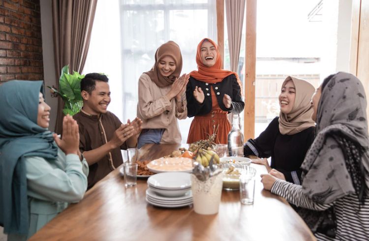 Lebaran menjadi momen kumpul keluarga.
Tapi, bagaimana jika kamu mendapat komentar tentang tubuh?
Begini cara meresponnya