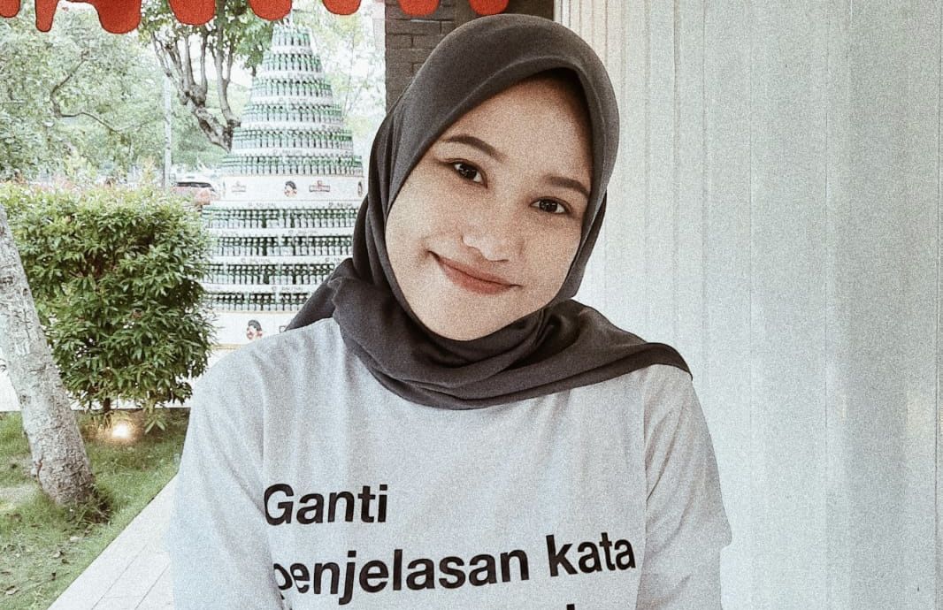 Ini cerita Yuri Muktia dalam menyuarakan isu seputar HAM dan pekerja perempuan, serta membangun komunitas Perempuan Pekerja. Yuk, simak!