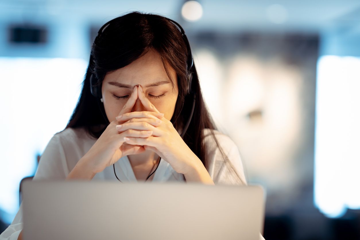 Berikut ini lima hal yang dapat dilakukan saat merasa cemas, mulai dari mengakui kecemasan hingga konsultasi ke profesional kesehatan mental