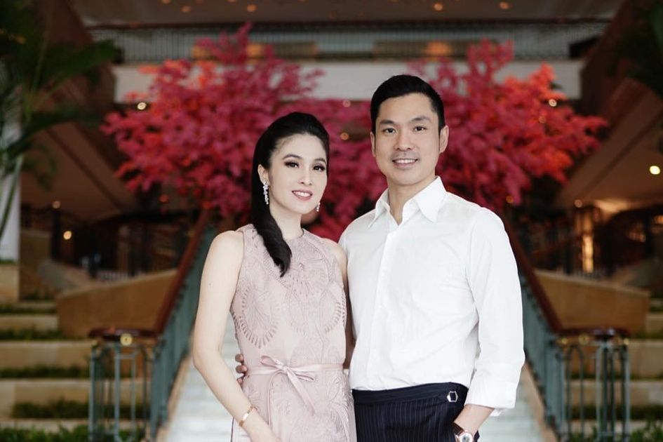Menikah sejak 2016, Sandra Dewi bongkar sifat dan kebiasaan sang suami, Harvey Moeis, yang dinilai netizen sebagai sosok suami idaman. Seperti apa?