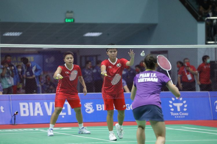 Ganda putri bulutangkis Indonesia, Apriyani Rahayu/Siti Fadia Silva Ramadhanti, lolos ke perempat final SEA Games 2021.