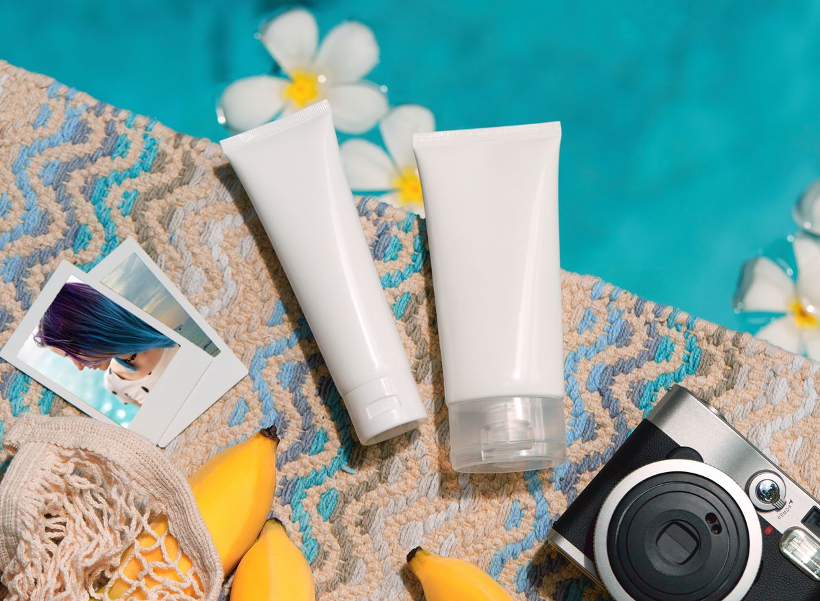 Produk sunscreen-nya jadi skincare viral di TikTok, simak deretan produk tabir surya dari beauty brand Azarine!