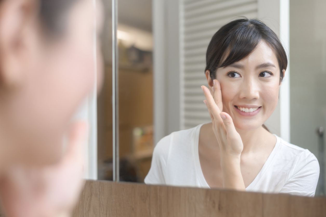 Mengencangkan wajah tanpa tindakan operasi, ultherapy menjadi prosedur yang kini makin diminati. Lantas, apa itu ultherapy?