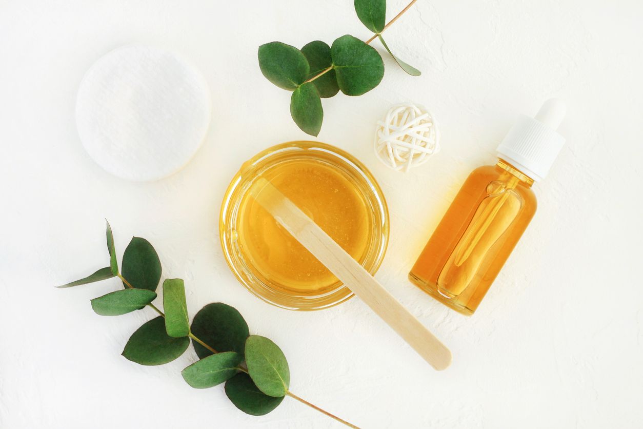 Menyimpan beragam manfaat baik untuk tubuh, simak ulasan manfaat minyak eucalyptus untuk perawatan kulit!