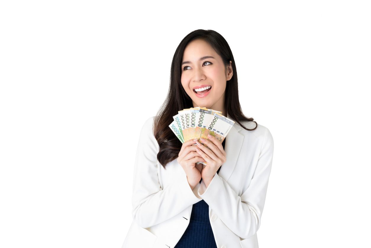 Agar penghasilan tidak langsung habis, ini lima tips hemat yang bisa Kawan Puan coba terapkan apabila kamu digaji hari harian.