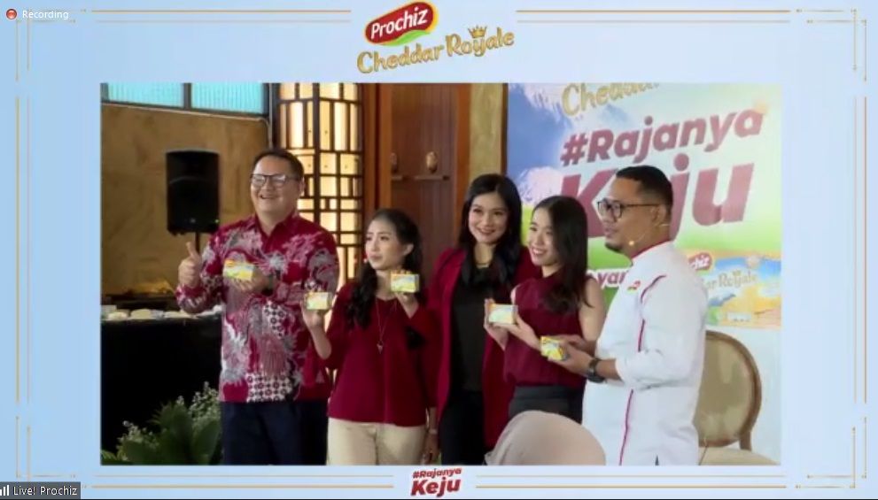 Keju dikenal sebagai makanan yang bernutrisi dan sangat bermanfaat bagi tubuh. Ini dia wajah baru Prochiz Cheddar Royale.