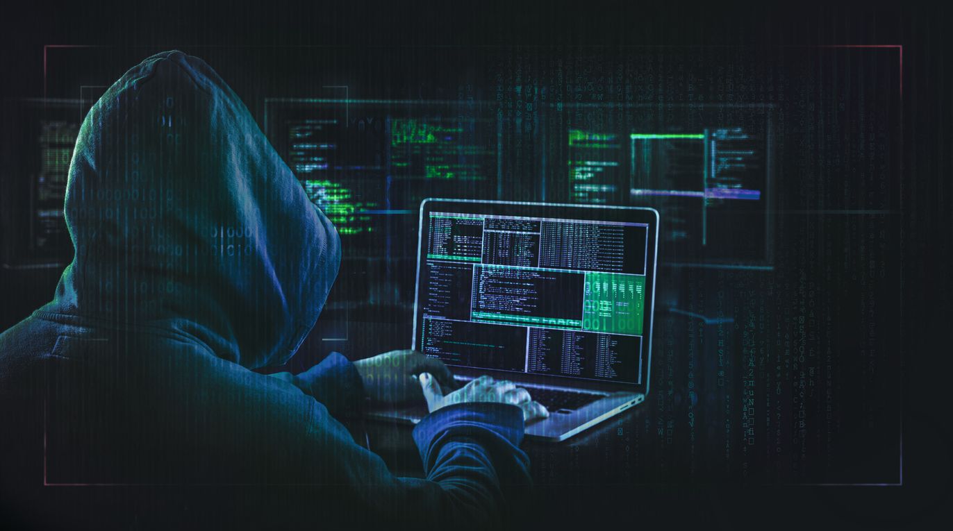 Belakangan ini marak modus penipuan baru yang disebut sebagai social engineering. Kenali empat modusnya berikut ini!