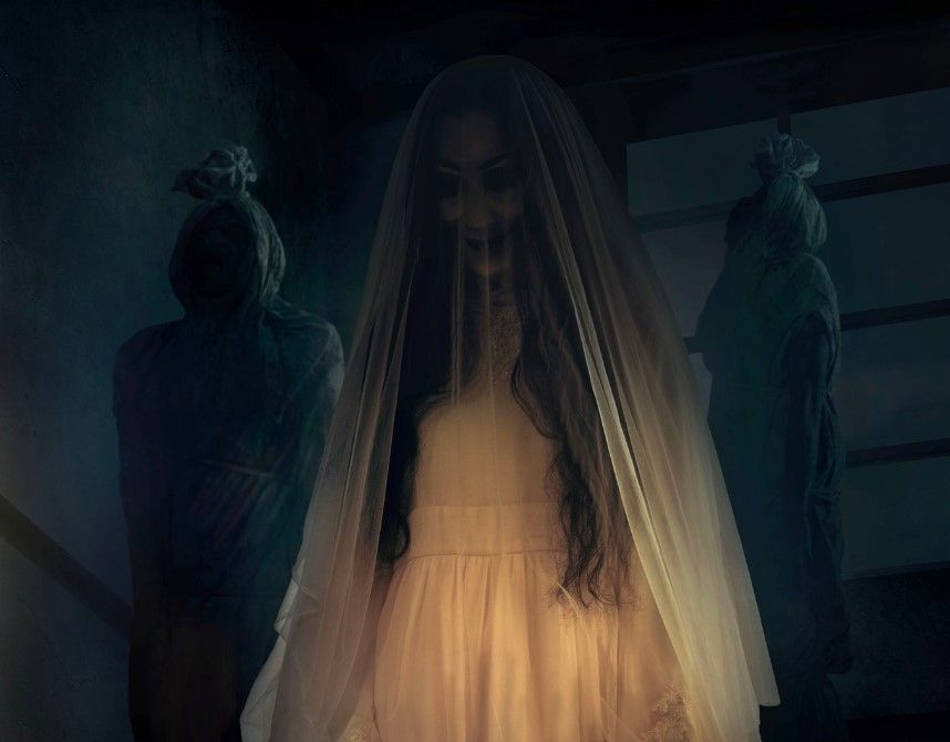 Poster film Pengabdi Setan 2: Communion berhasil bikin netizen ketakutan, ini penjelasan dari Joko Anwar.