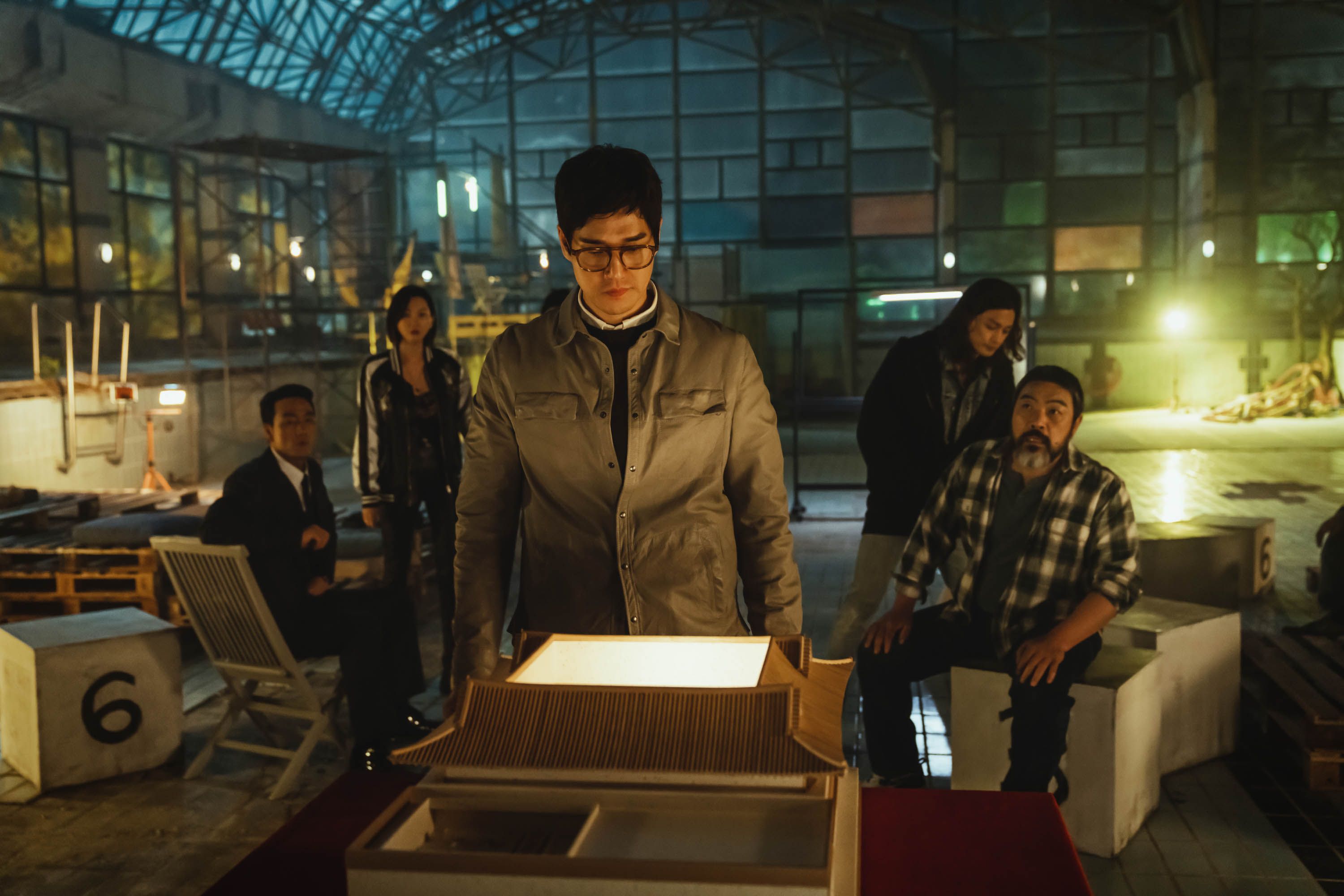 Definisi penyatuan ekonomi yang diangkat jadi latar Money Heist: Korea - Joint Economic Area. Yuk, simak!