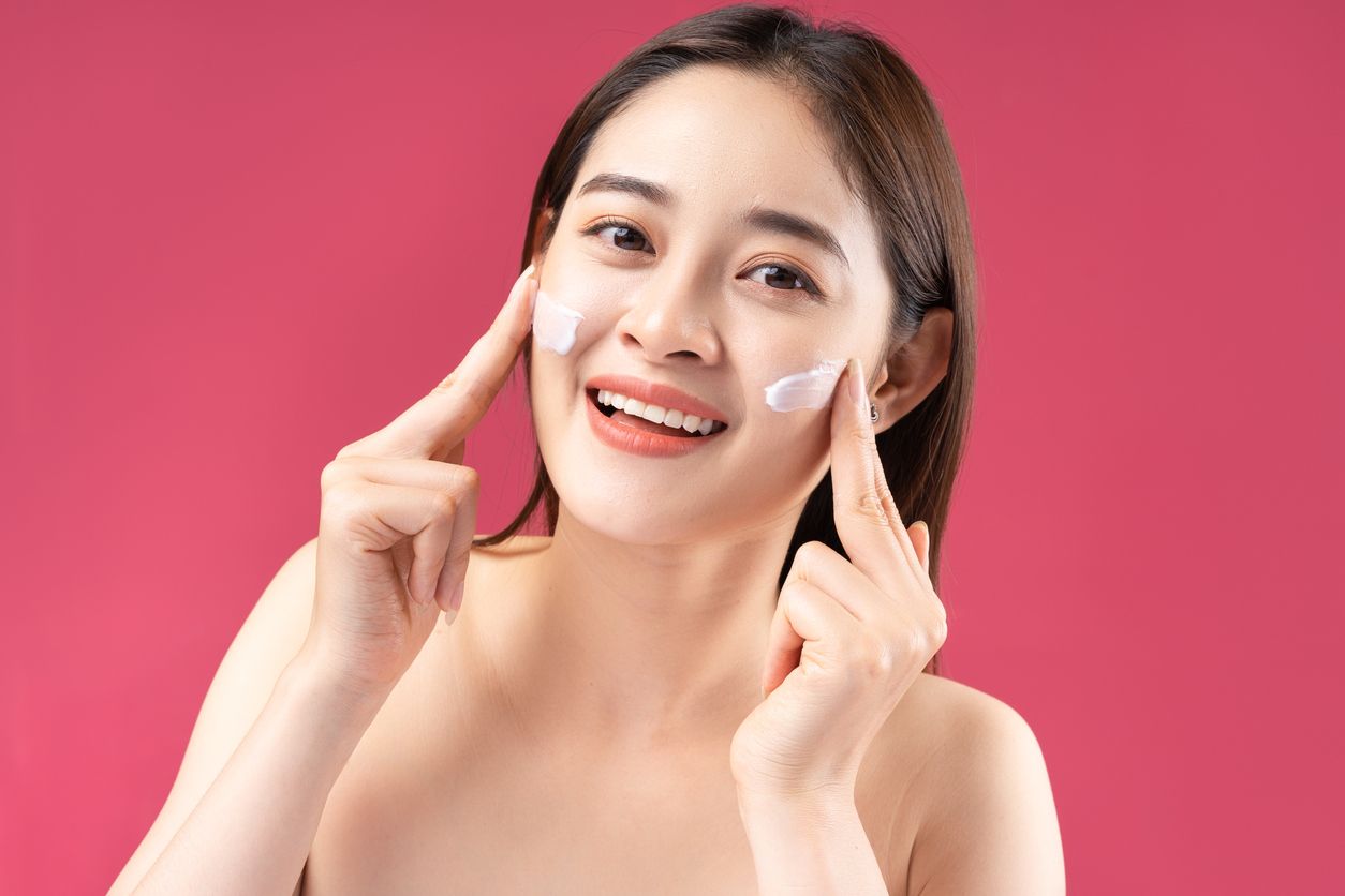 Banyak beredar mitos mengenai kandungan silikon dalam skincare yang dianggap berbahaya. Lantas, bagaimana fakta sebenarnya?