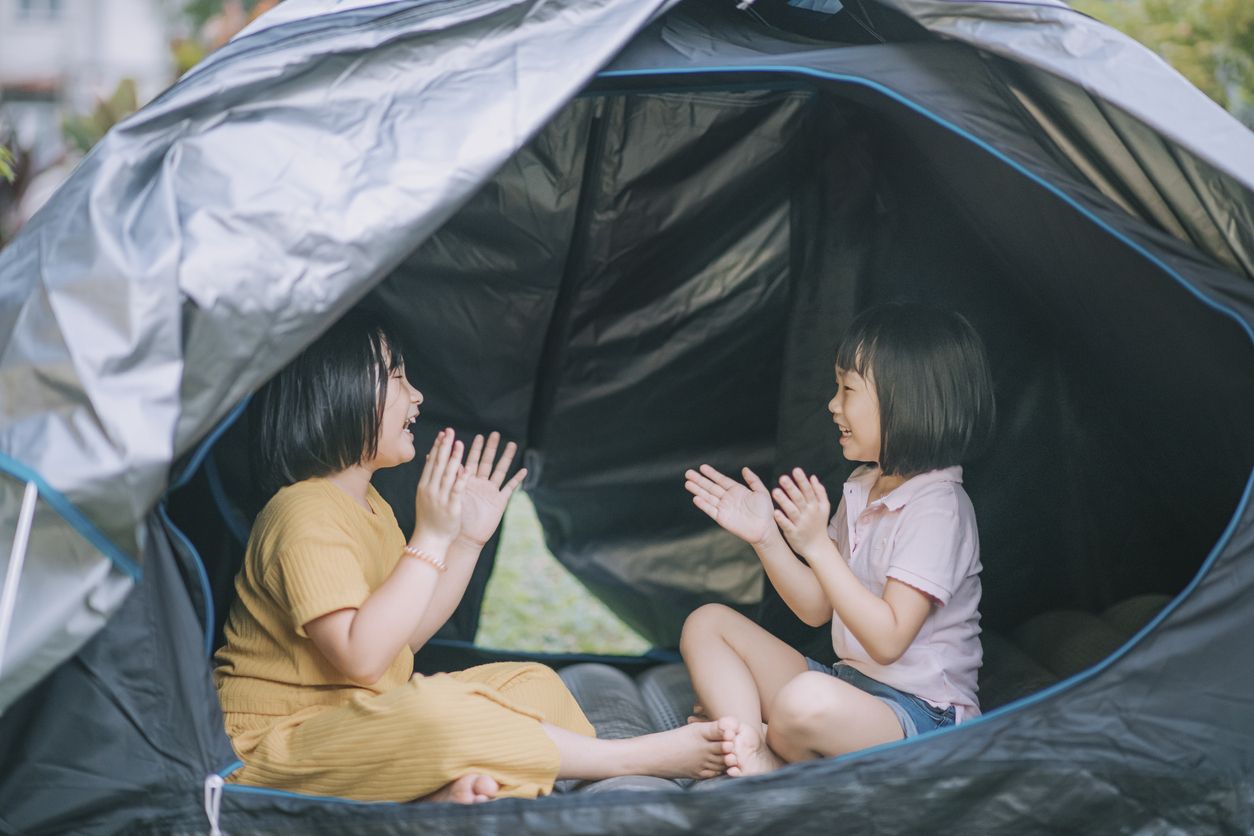 Berikut ini berbagai kegiatan edukatif untuk mengisi liburan sekolah anak, mulai dari berkemah hingga outbond.