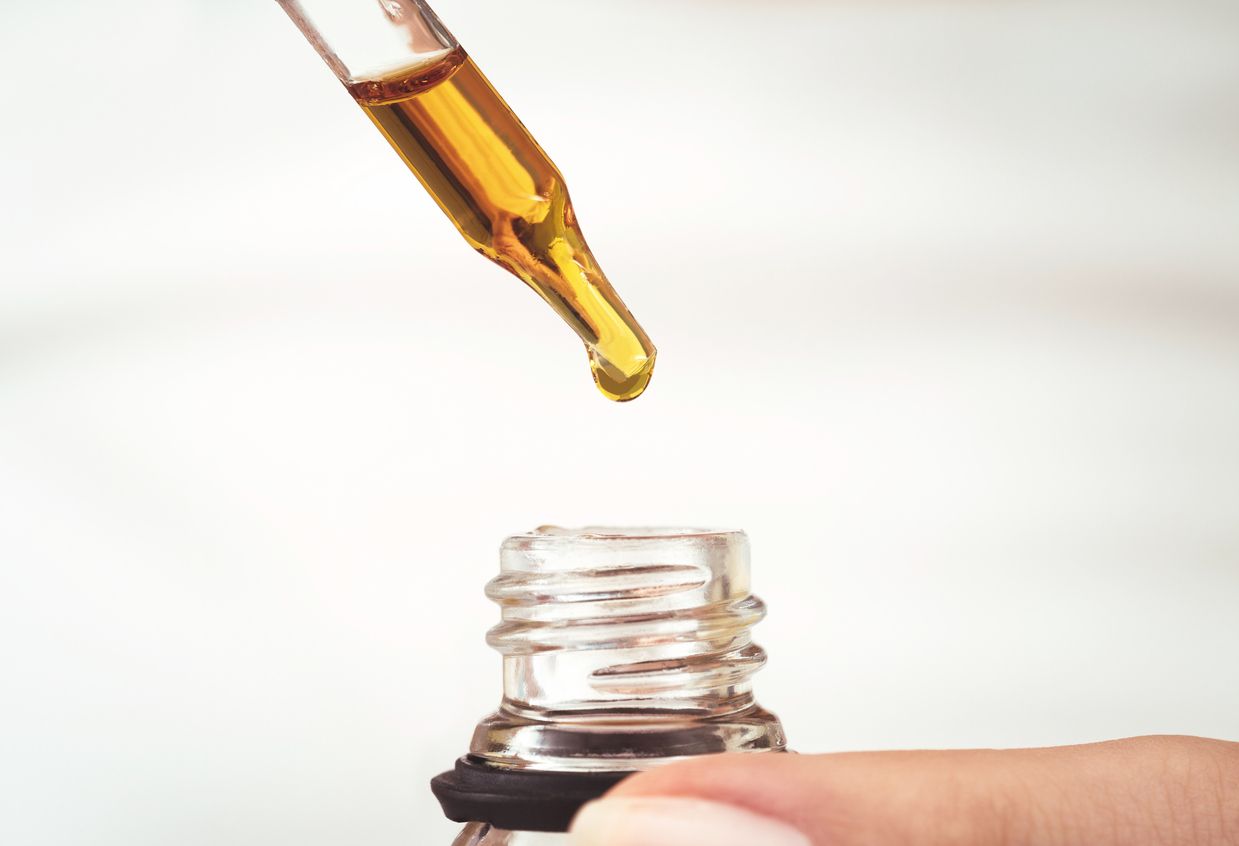 Empat macam essential oil yang kerap ditemukan dalam produk skincare ini ternyata bisa menyebabkan iritasi pada kulit. Apa saja?