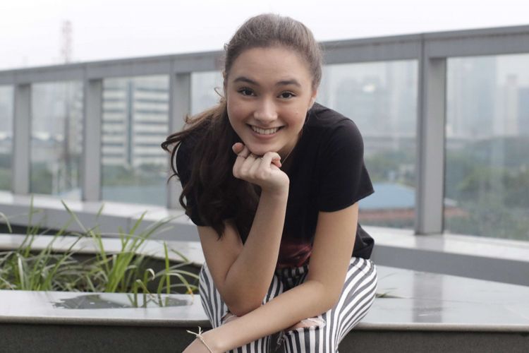 Berperan jadi gadis buta di film Ivanna, inilah profil Caitlin Halderman yang juga atlet perempuan DKI Jakarta. Simak profilnya!