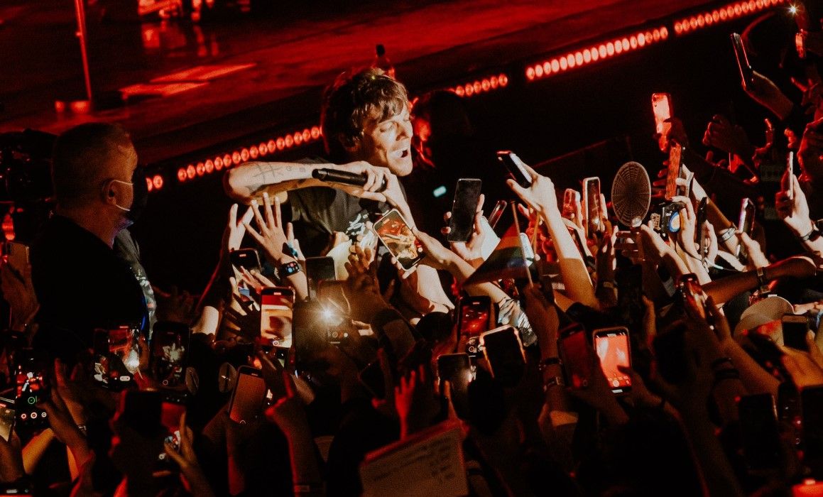 5 fakta menarik konser Louis Tomlinson eks One Direction di Istora Senayan, Jakarta pada Kamis (14/7/2022).