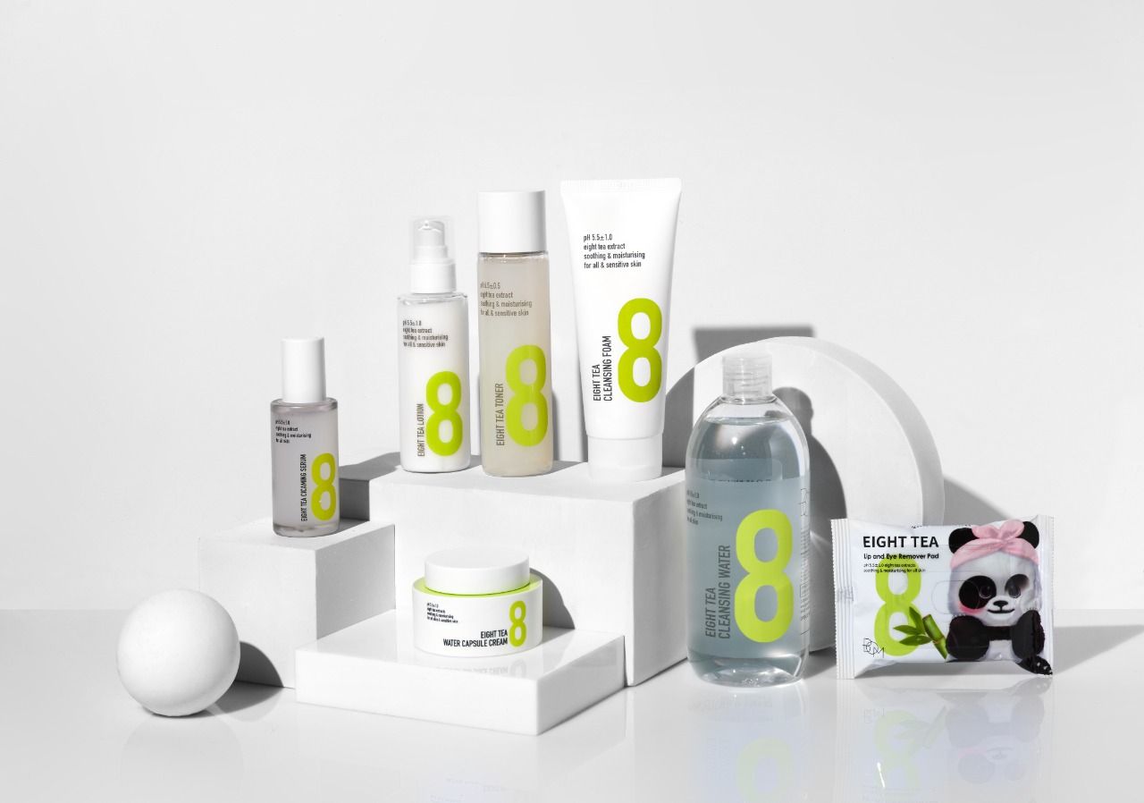 Beauty of Majesty (B.O.M), produk kosmetik asal Korea Selatan mengeluarkan produk andalan Eight Tea Series dengan kandungan 8 jenis teh berbeda.