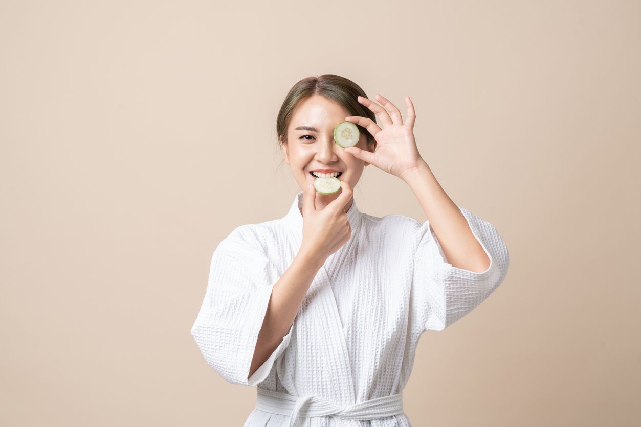 Mencoba produk skincare baru? Simak beberapa tips yang perlu dilakukan sebelum menggunakan produk baru tersebut!
