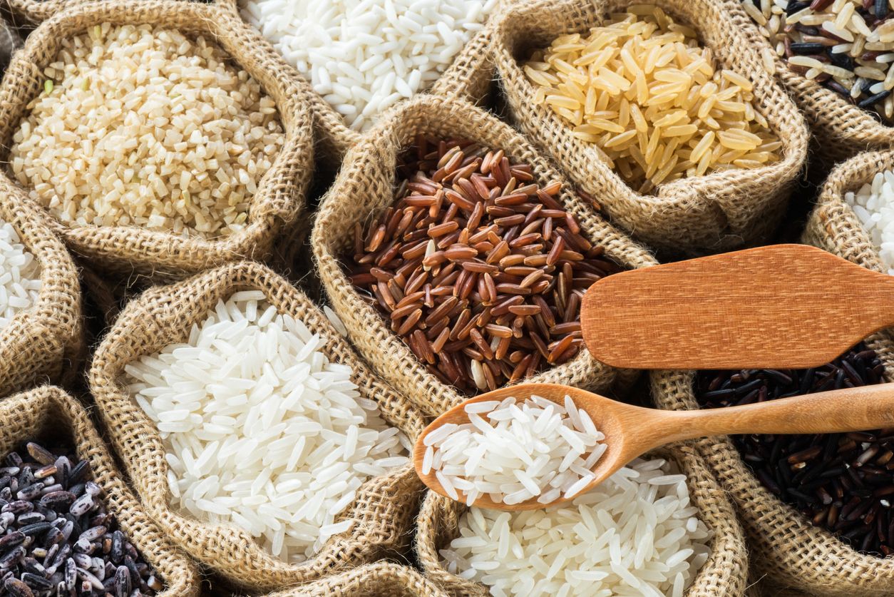 Berikut ini empat tips memilih beras yang sehat dan layak dimakan, pastikan terbebas dari benda asing