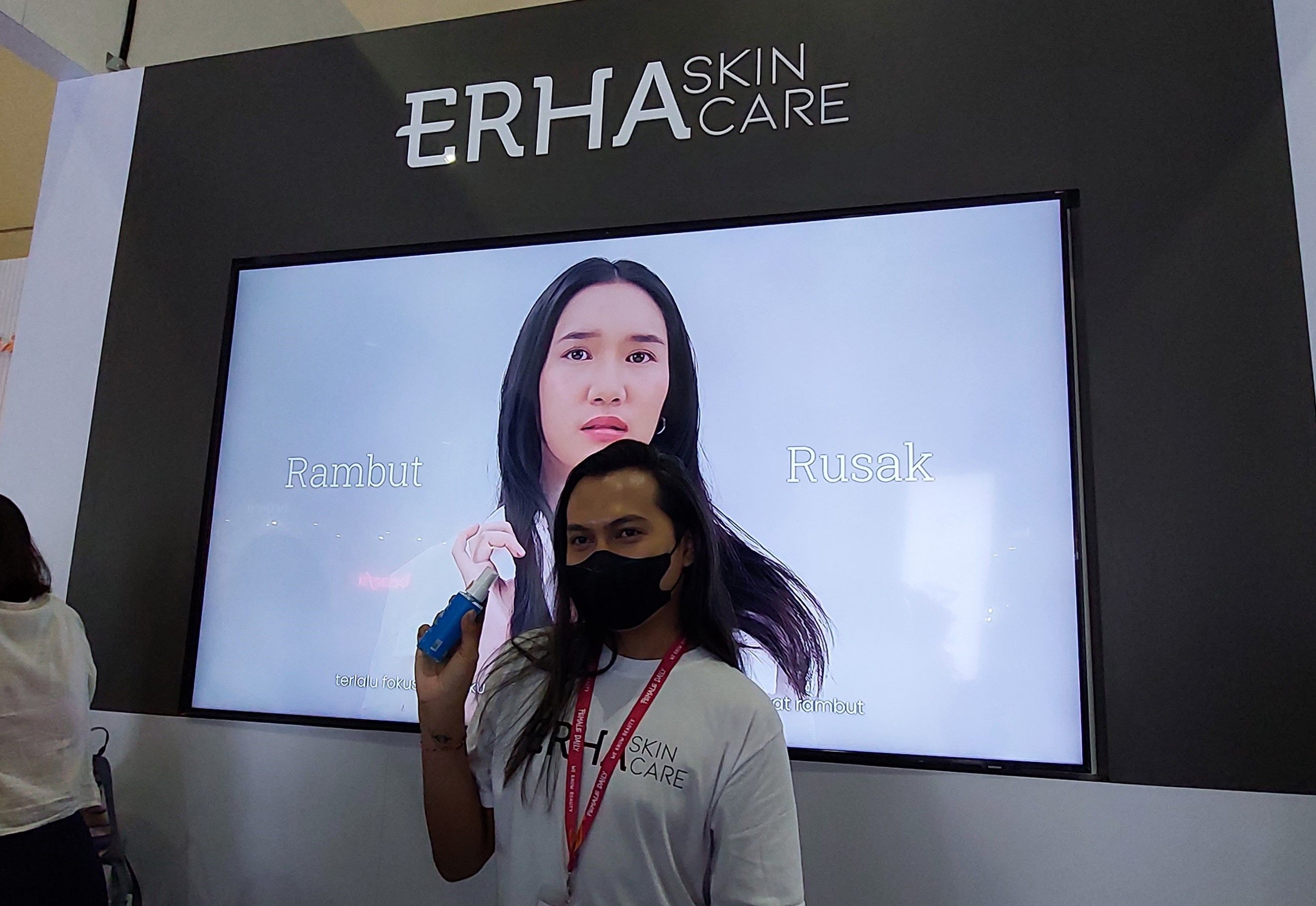 ERHA Skincare luncurkan produk terbarunya, Urban Skin Defense. Produk skincare yang bantu melindungi kulit dari efek buruk lingkungan. 