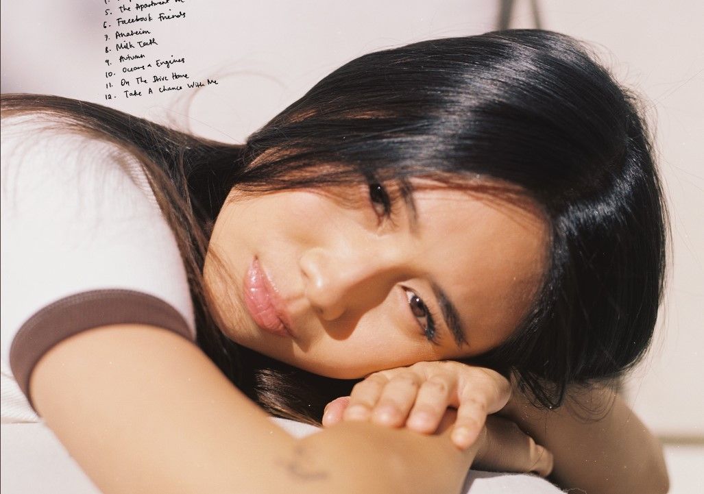 Penyanyi NIKI baru saja membocorkan daftar lagu di album terbarunya yang berjudul Nicole, bakal rilis Agustus mendatang.