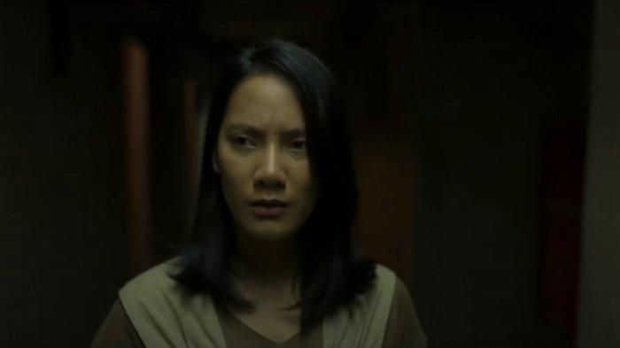 Viral di Twitter, netizen bagikan petisi penggunaan flash warning di film Pengabdi Setan 2: Communion.