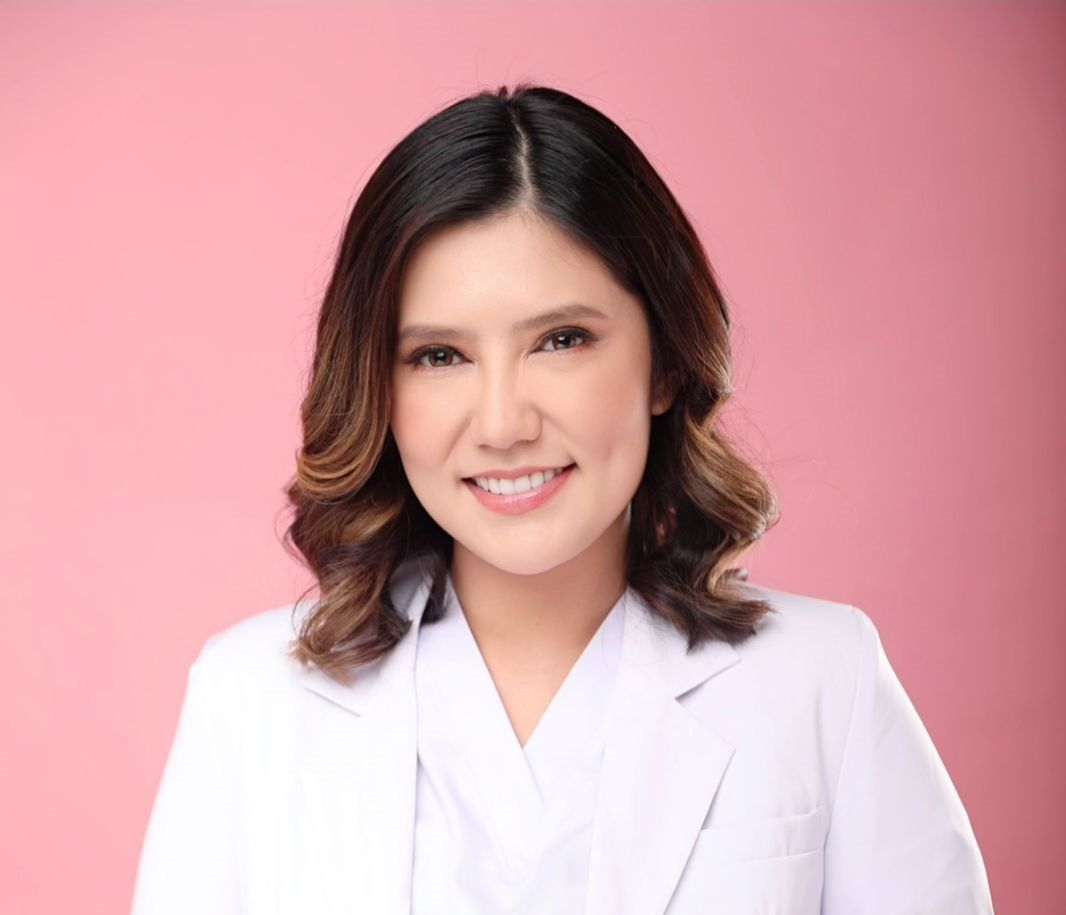 Rininta Christabella punya mimpi besar untuk berbagi bagi mereka yang membutuhkan. Hal tersebut ia wujudkan melalui Let's Share Indonesia.