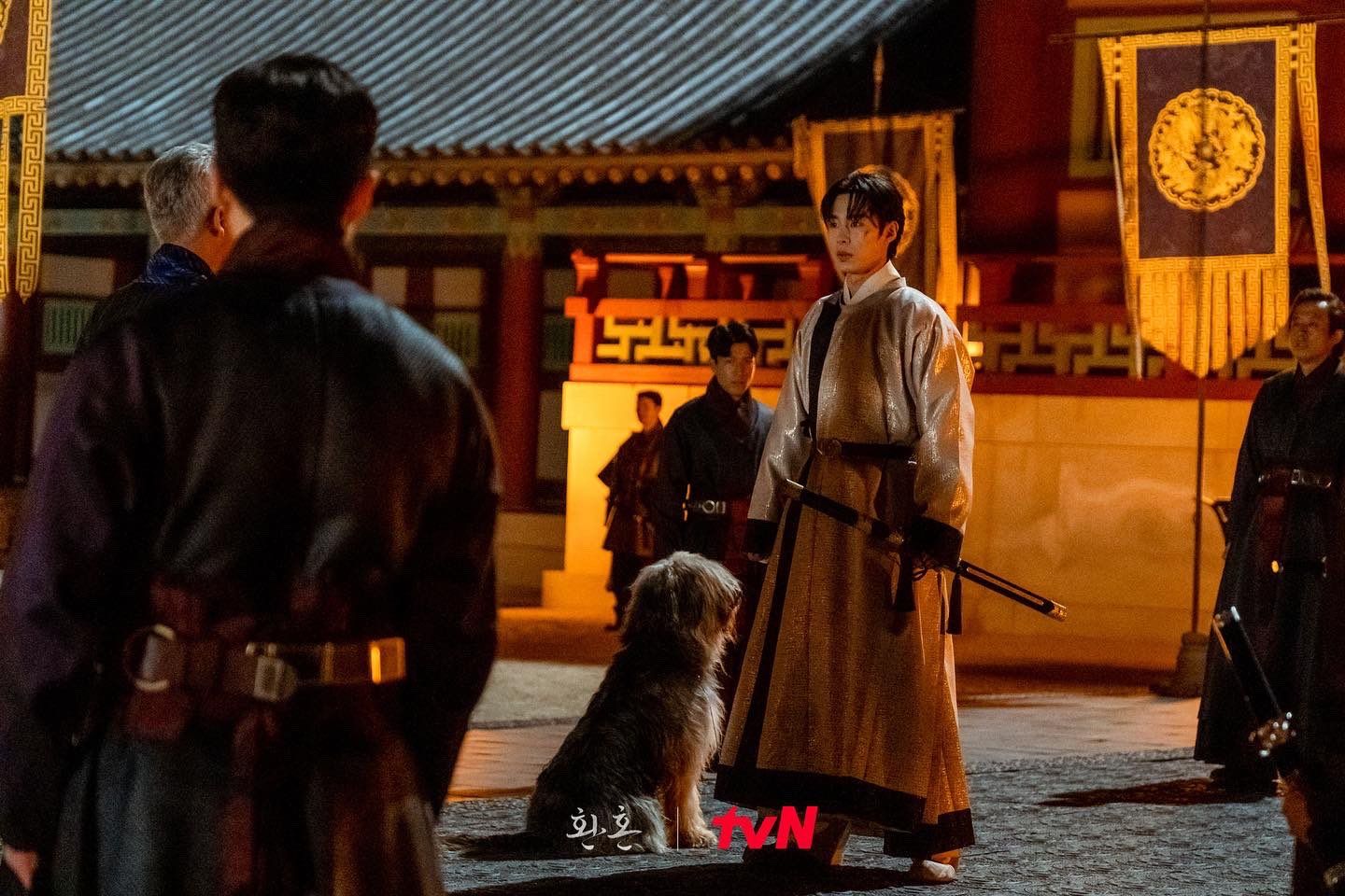 Berikut sinopsis dan preview drakor Alchemy of Souls episode 16 yang tayang malam ini, Minggu (7/8/2022), di Netflix.