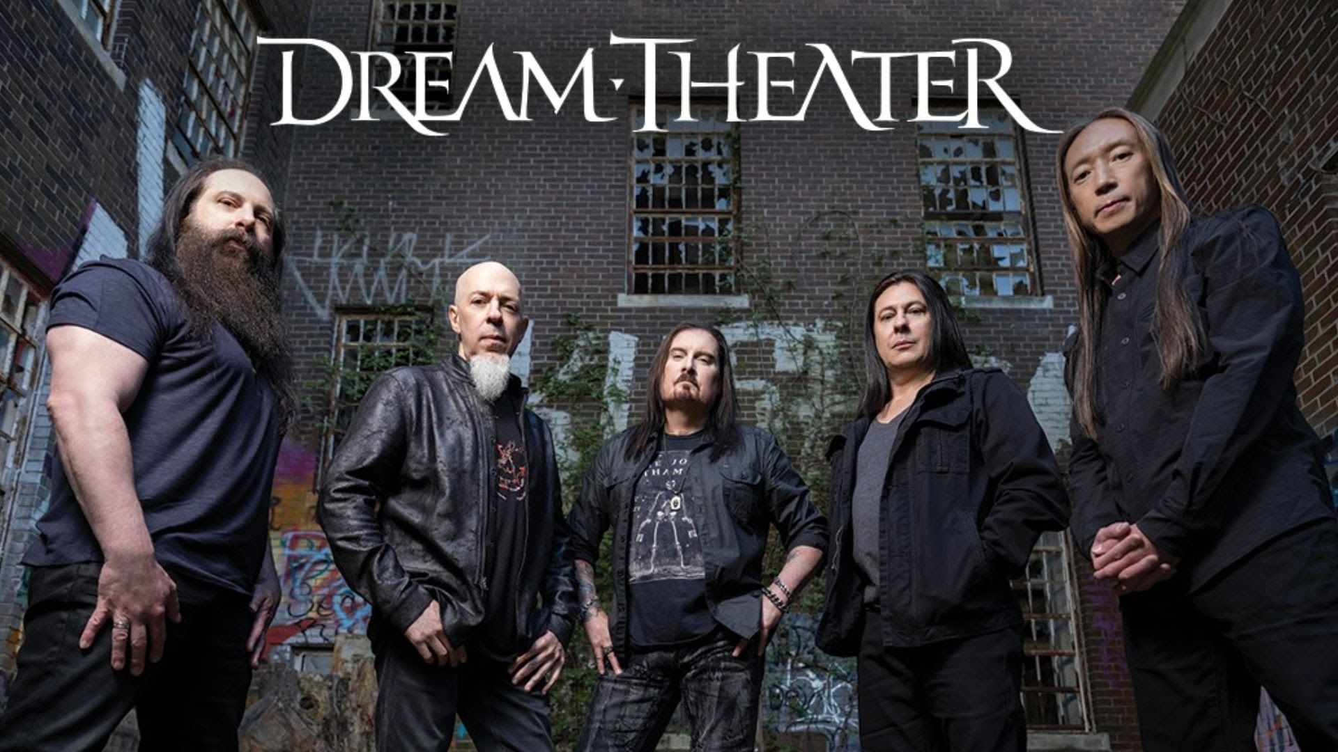 Dream Theater akan konser di Stadion Manahan Solo. Untuk menuju tempat konser ternyata bisa naik KRL Jogja Solo, berikut jadwal lengkapnya