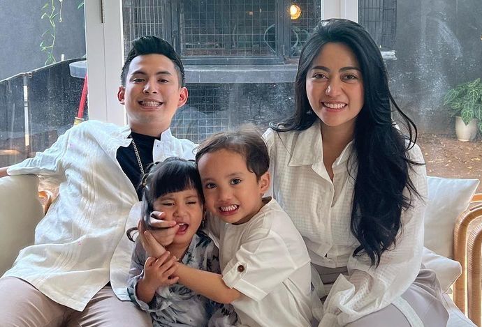 Baru-baru ini selebgram Rachel Vennya membagikan kondisi sang anak usai operasi. Simak selengkapnya berikut ini