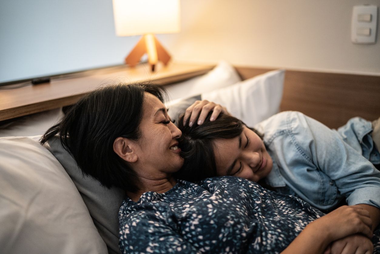Berikut ini empat cara untuk membantu menjaga kesehatan mental anak saat memasuki masa remaja, simak selengkapnya