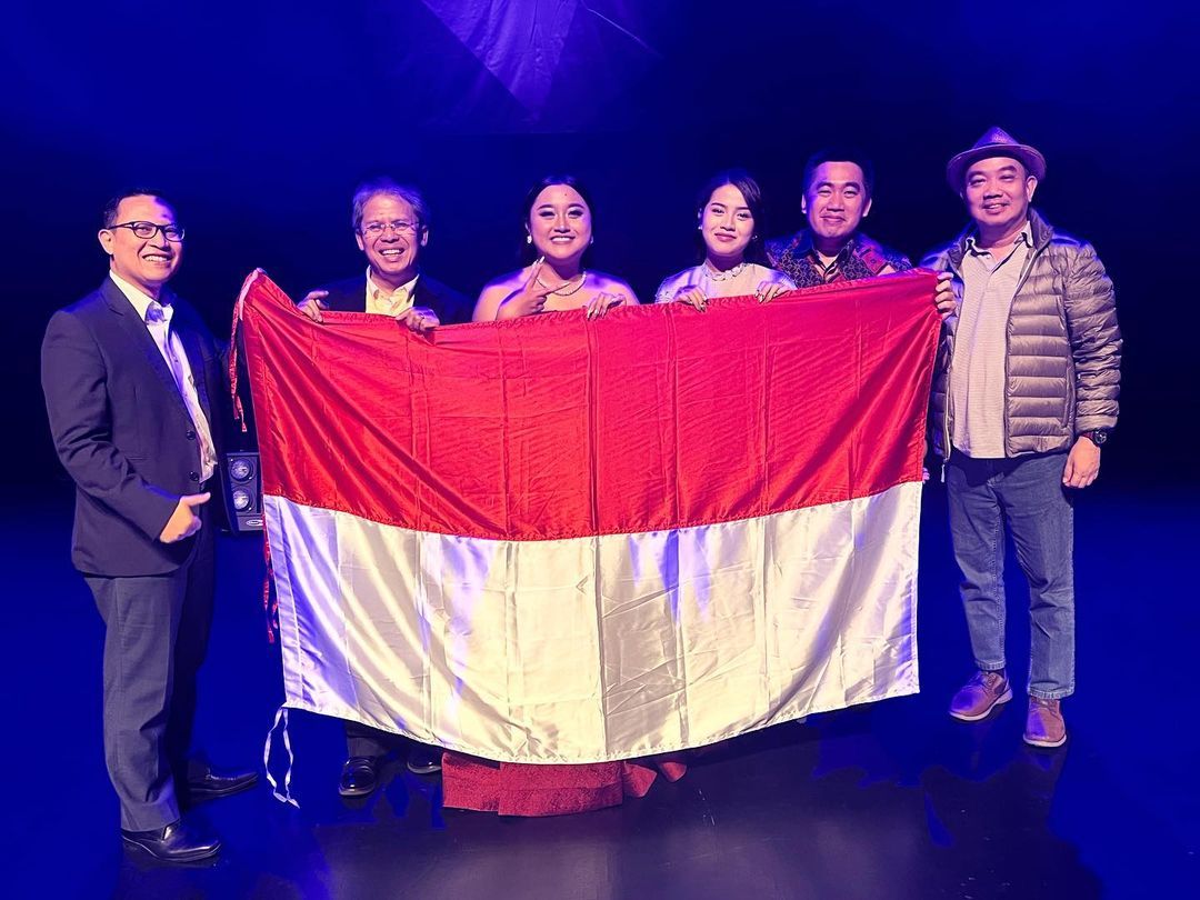 Penyanyi Indonesia Keke Adiba berhasil meraih gelar juara Karaoke World Championship (KWC) 2022 di Norwegia.