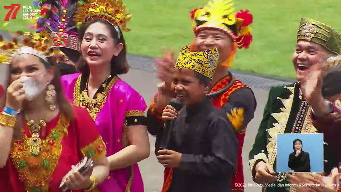 Ini makna lagu Ojo Dibandingke yang dinyanyikan Farel Prayoga di Istana Merdeka. Seperti apa? Yuk simak