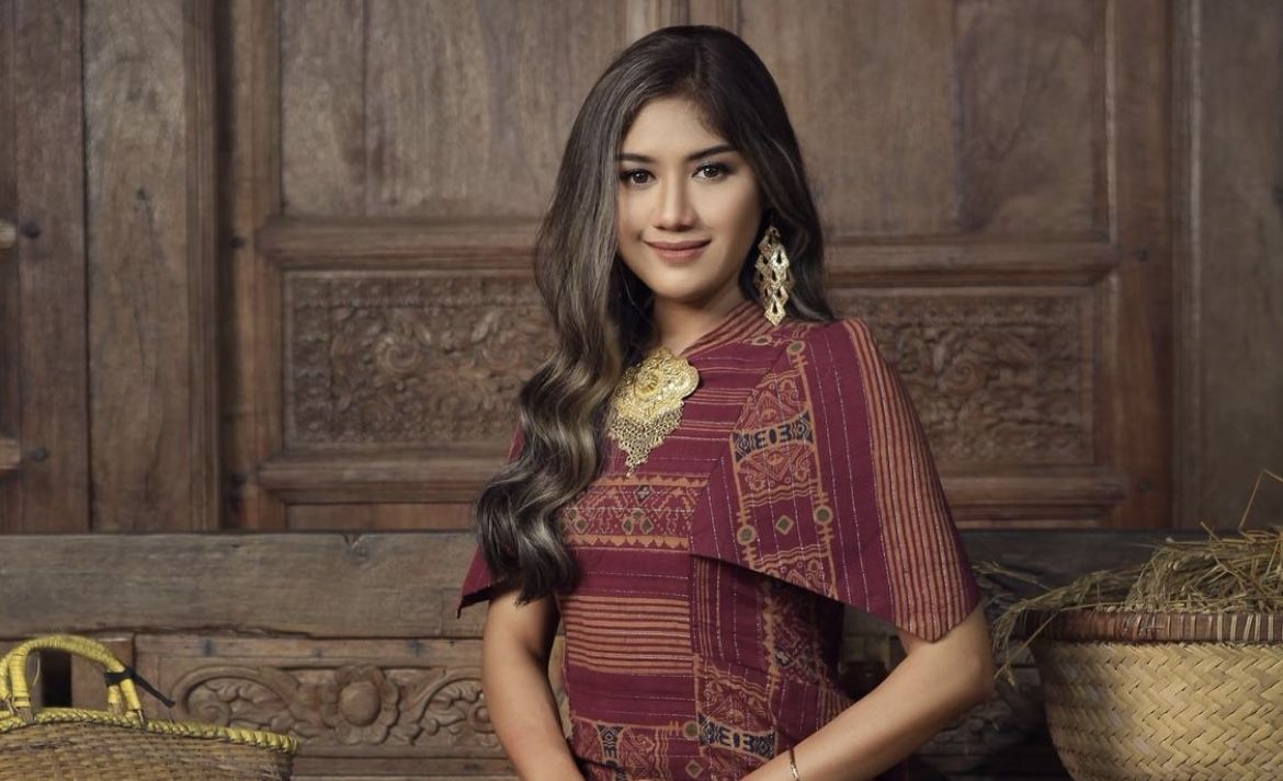 Berita terpopuler Trending Topic tentang Erina Gudono lanjut S2, gender reveal anak Sabrina dan Belva, preview episode terakhir Behind Your Touch.