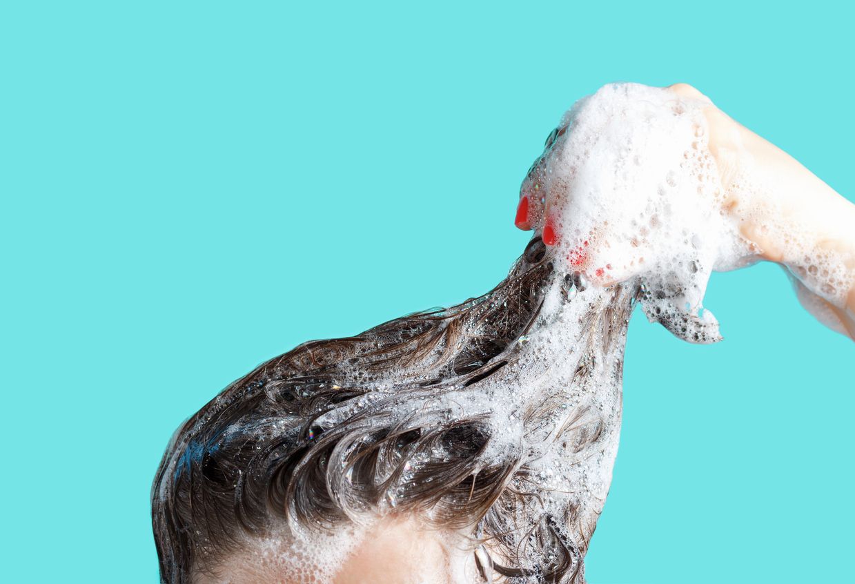 Trending di twitter Kaesang jadi sering cuci rambut, begini tips keramas  yang tepat agar rambut tetap sehat, simak selengkapnya.