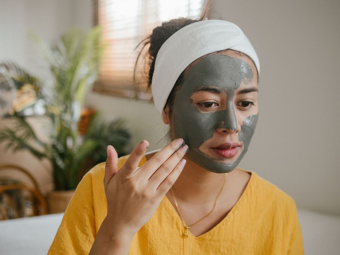 Simak Berita Terpopuler Fashion & Beauty hari ini, mulai dari rekomendasi clay mask kandungan brokoli hingga rahasia kecantikan Marilyn Monroe!